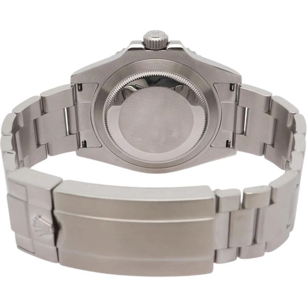 Rolex Submariner 126610 LN